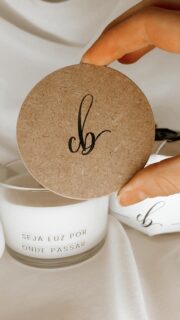 Brindes corporativos ✨ criativos ✨ para presentear clientes e pacientes que presenciam a qualidade e evolução do seu trabalho!

Já consegue imaginar a frase que usaria nessa personalização?

✒️ juntos brilhamos mais!